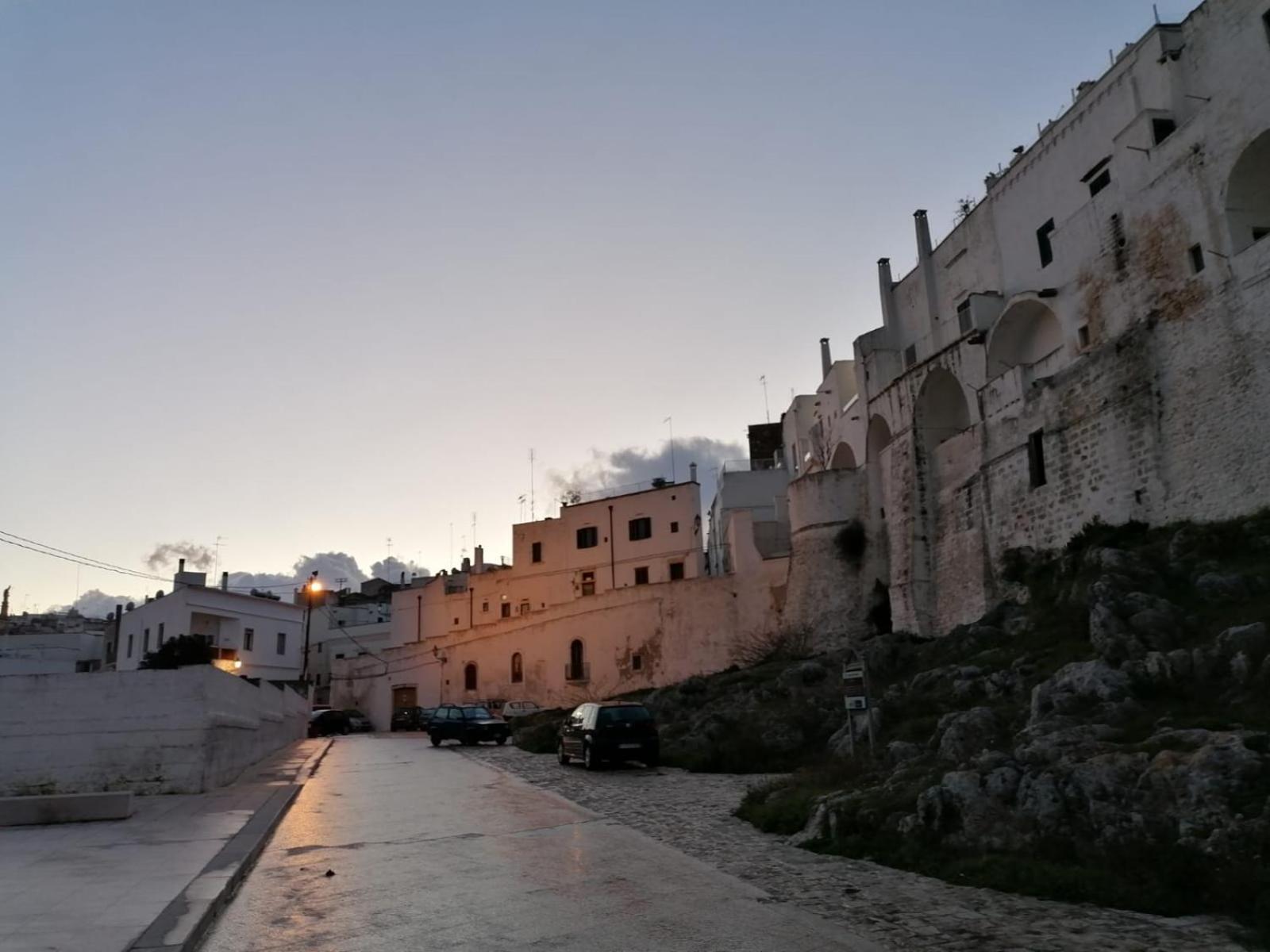 Che Vista!! Ostuni ,Sulle Bianche Mura Con Vista Mozzafiato Eksteriør bilde